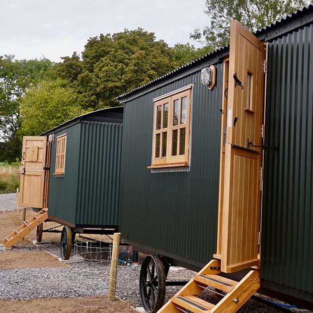 twin shepherd's huts owl and hare for vineyard stays